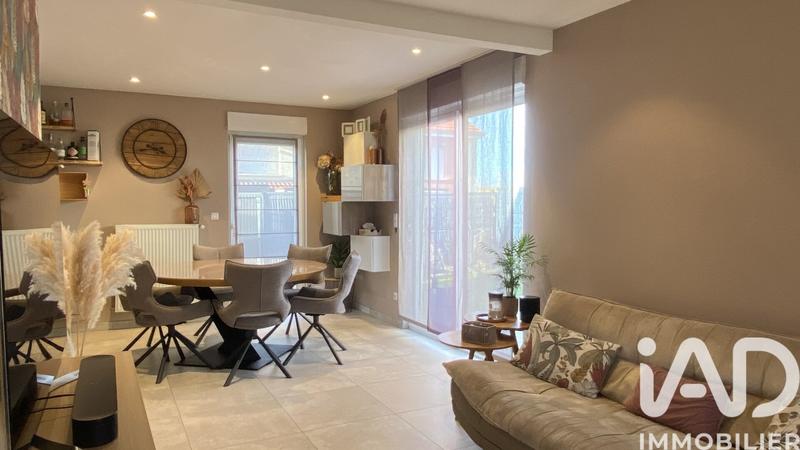 Maison - 92 m² - 4 pièces