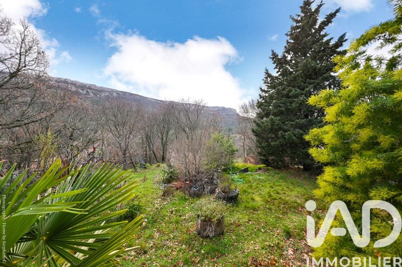 Maison - 110 m² - 6 pièces