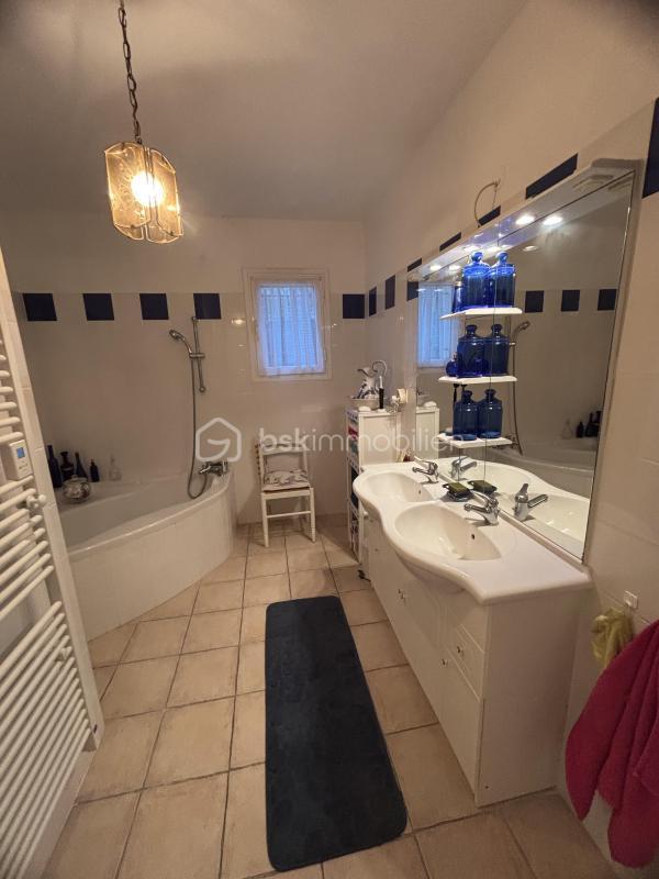 Maison de village - 117 m² - 5 pièces