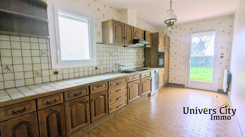 Maison - 104 m² - 4 pièces