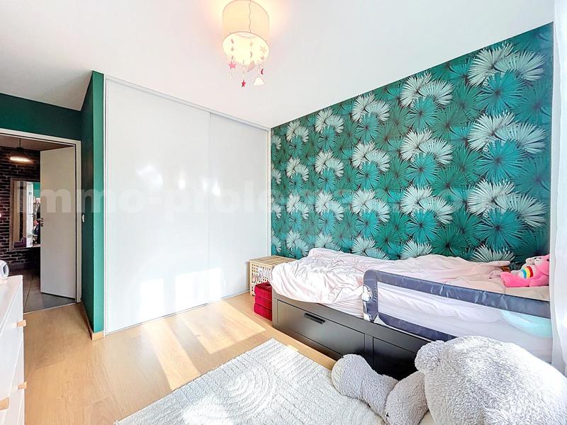 Appartement - 82 m² - 4 pièces