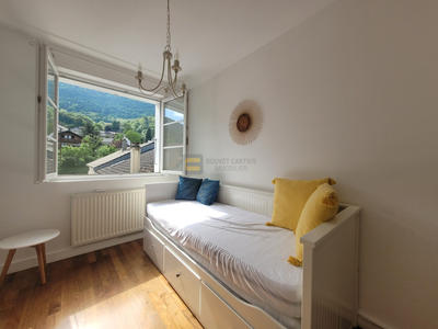 Appartement - 84 m² - 3 pièces