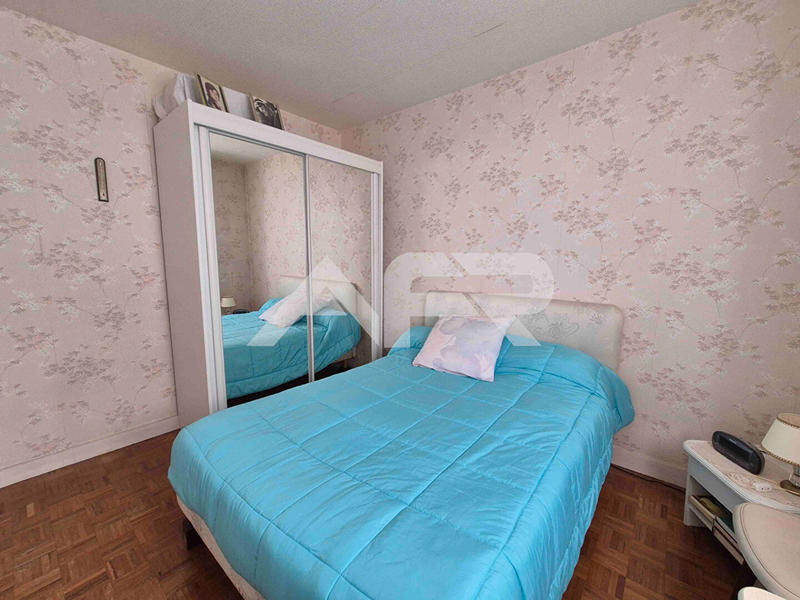 Appartement - 82 m² - 5 pièces