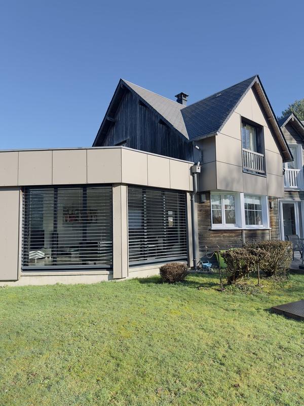 Maison - 185 m² - 8 pièces