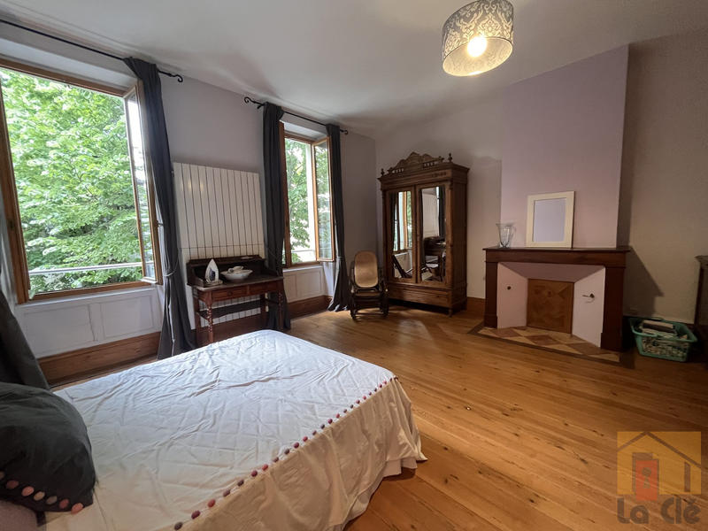 Maison - 169 m² - 6 pièces