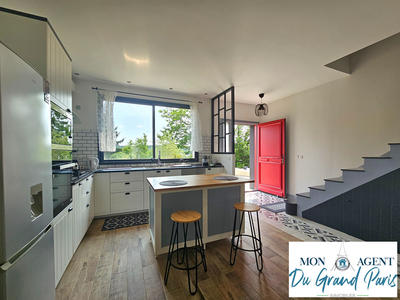 Maison - 100 m² - 5 pièces