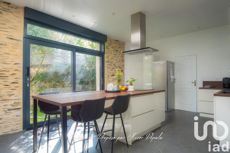 Maison de maîtres - 179 m² - 6 pièces