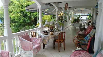 Maison - 175 m² - 7 pièces