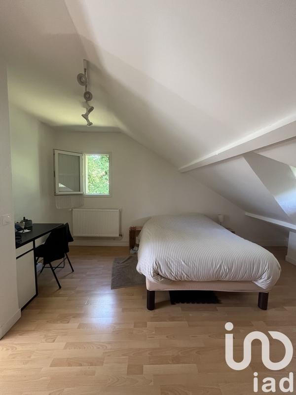 Maison - 289 m² - 9 pièces