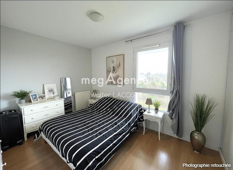 Appartement - 80 m² - 4 pièces