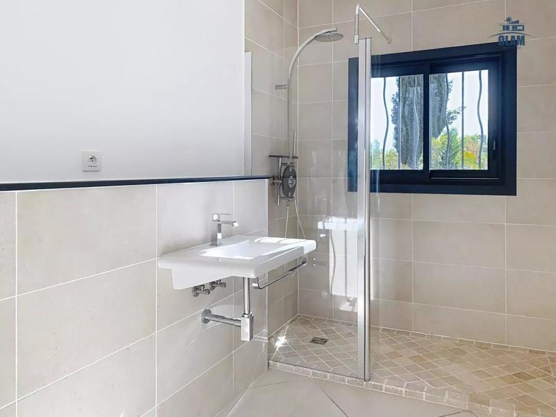 Villa - 163 m² - 4 pièces