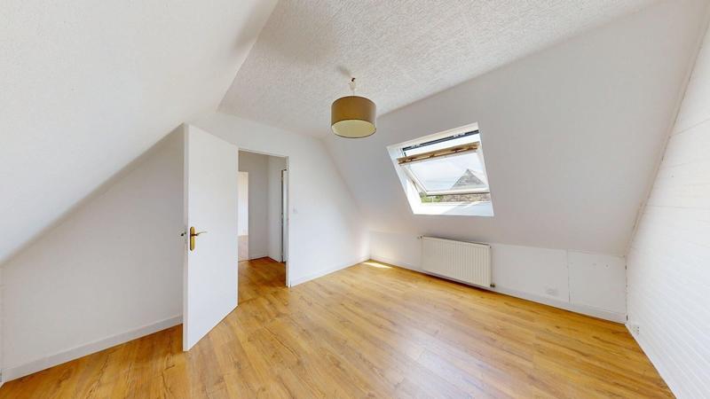 Maison - 157 m² - 7 pièces