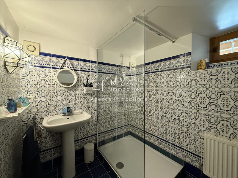 Maison - 176 m² - 5 pièces