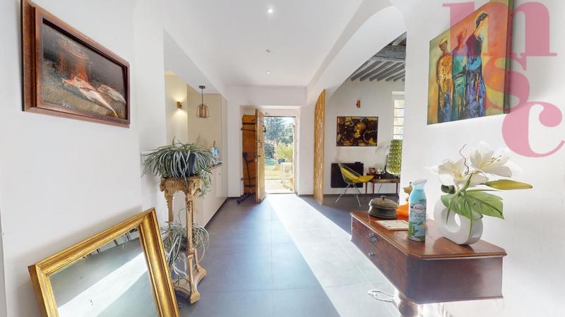 Maison - 185 m² - 7 pièces