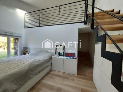 Maison - 157 m² - 6 pièces