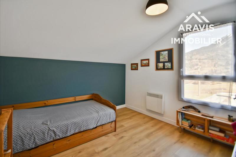 Maison - 106 m² - 5 pièces