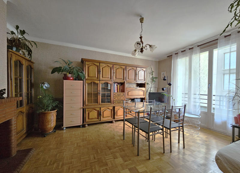 Appartement - 83 m² - 4 pièces