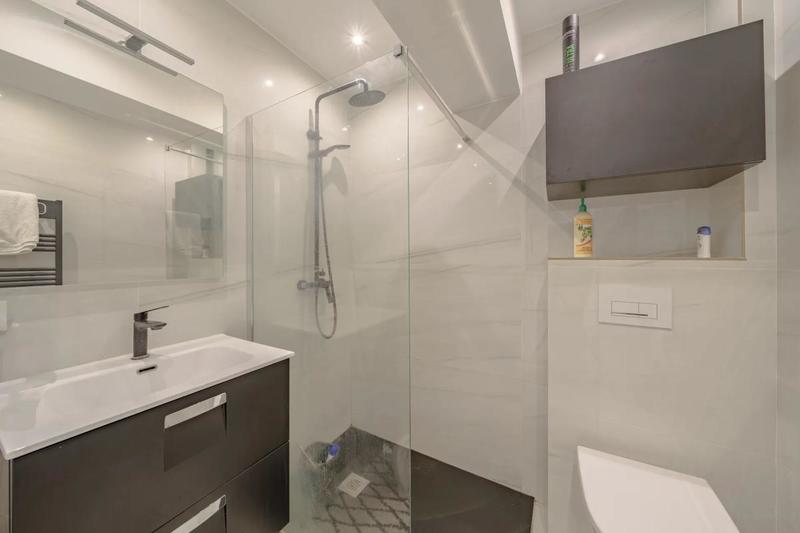 Appartement - 84 m² - 5 pièces