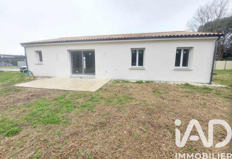 Maison - 93 m² - 4 pièces