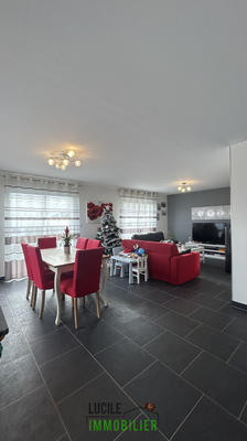 Maison - 110 m² - 4 pièces