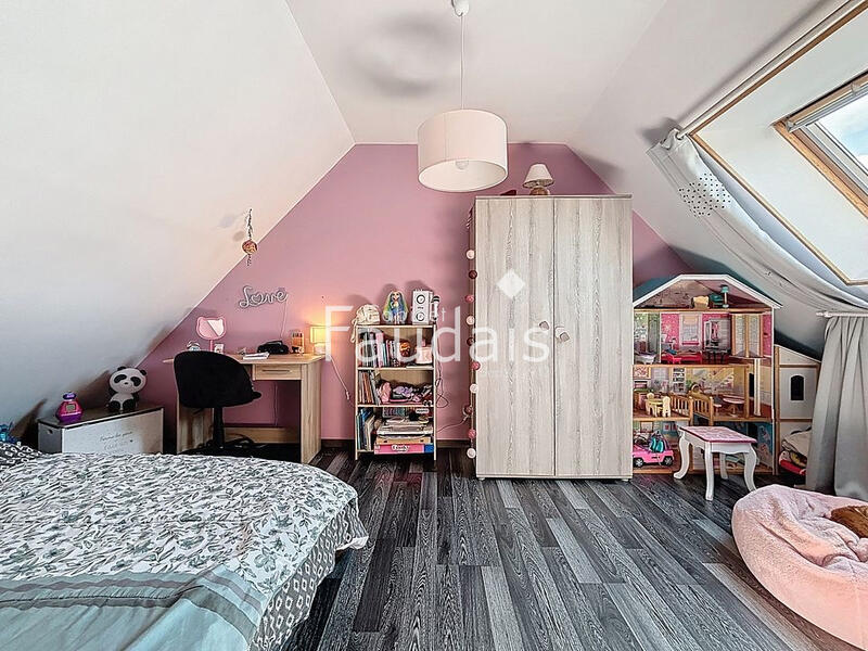 Maison - 100 m² - 6 pièces