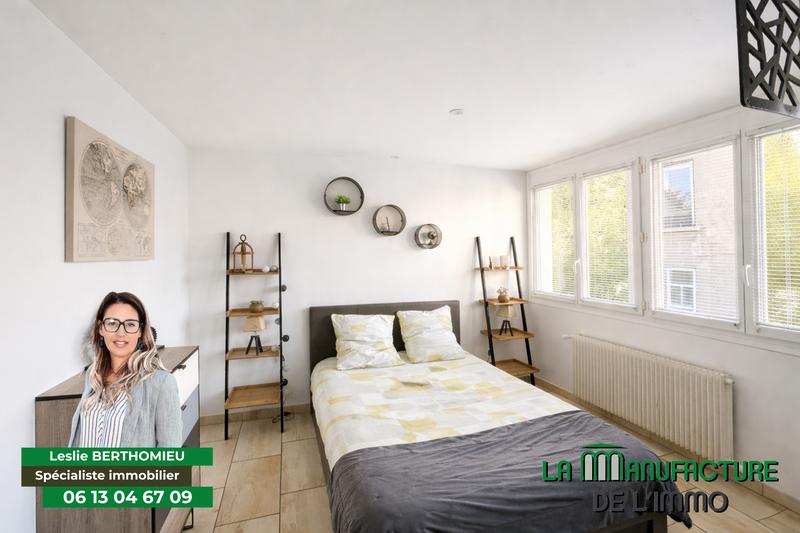 Immeuble - 153 m² - 5 pièces