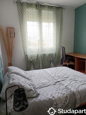 Chambre - 15 m² - 1 pièce