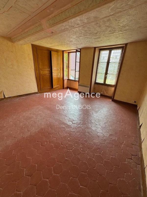 Maison en pierre - 156 m² - 6 pièces