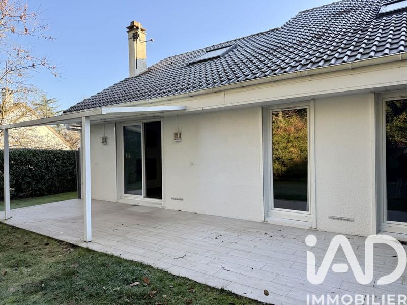 Maison - 140 m² - 7 pièces