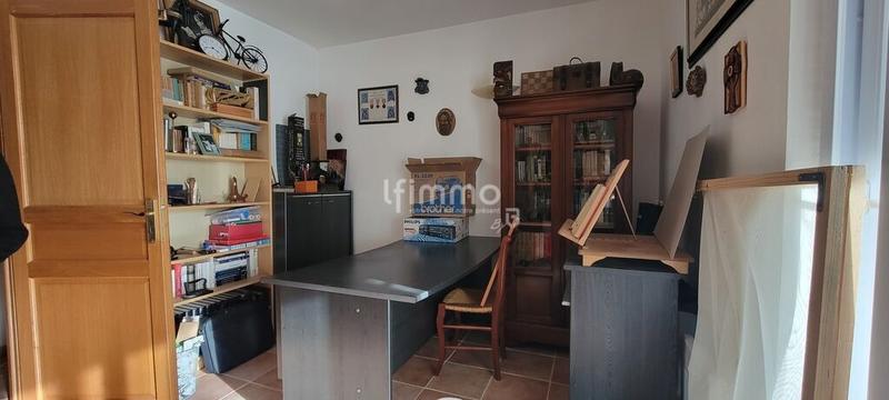 Maison - 220 m² - 7 pièces