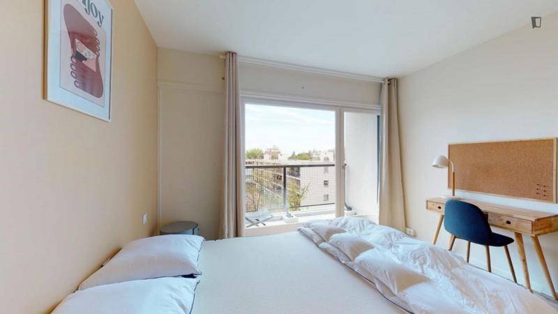 Chambre - 22 m² - 6 pièces