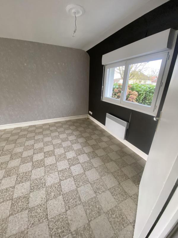 Maison - 84 m² - 4 pièces