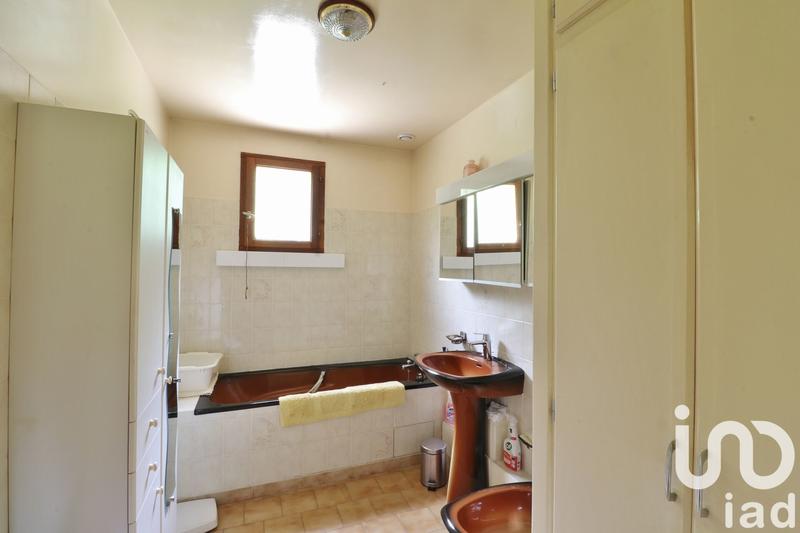 Maison - 93 m² - 4 pièces