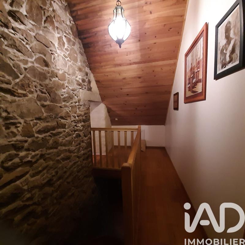 Maison - 197 m² - 7 pièces