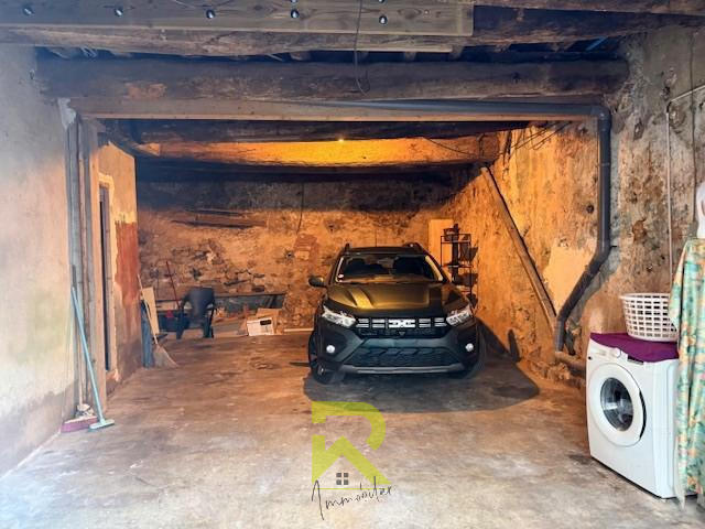 Maison de village - 105 m² - 4 pièces