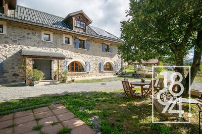 Ferme - 292 m² - 6 pièces