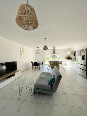 Maison - 125 m² - 6 pièces