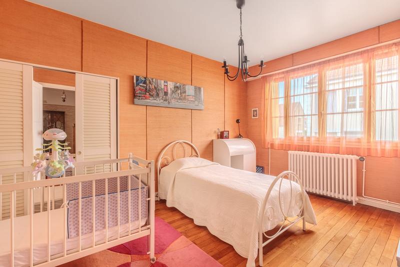 Maison - 145 m² - 6 pièces