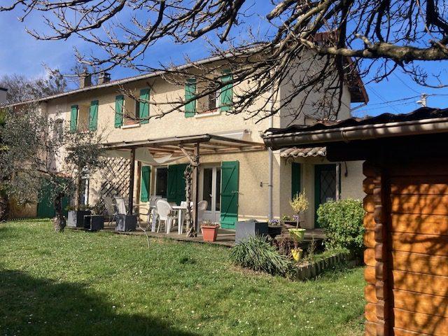 Maison - 121 m² - 5 pièces