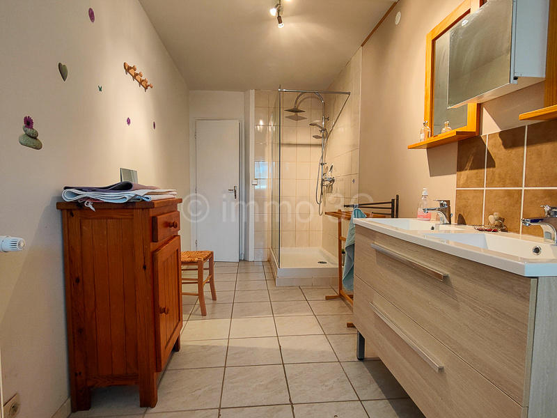 Maison en pierre - 290 m² - 11 pièces