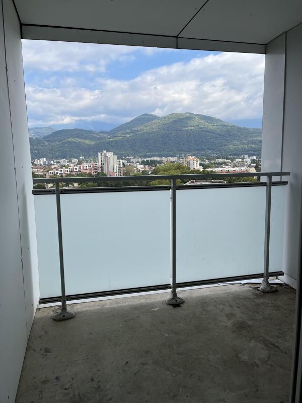 Appartement - 100 m² - 4 pièces