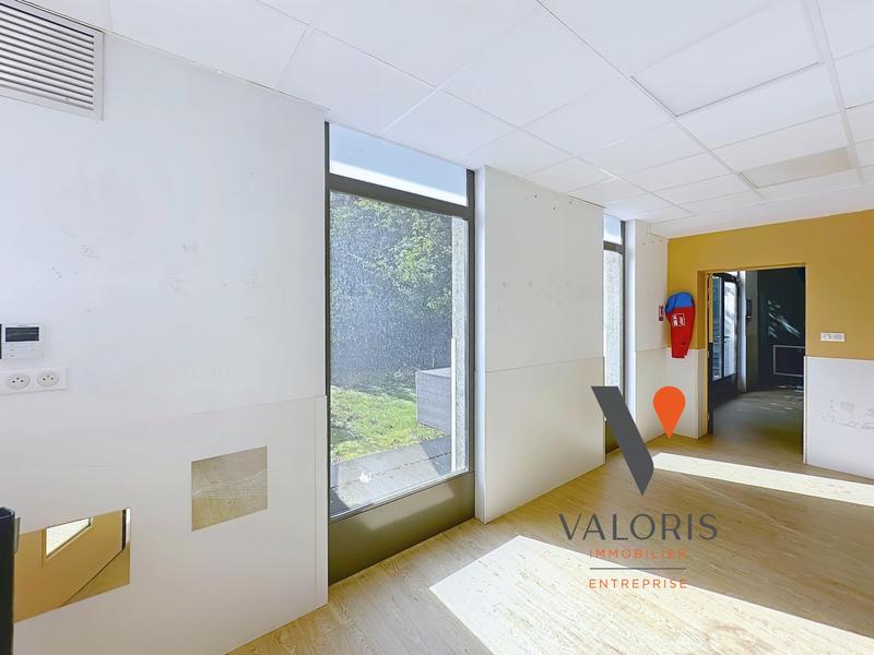 Local commercial - 193 m²