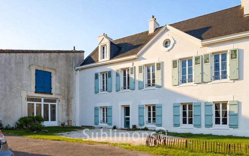 Maison ancienne - 215 m² - 6 pièces