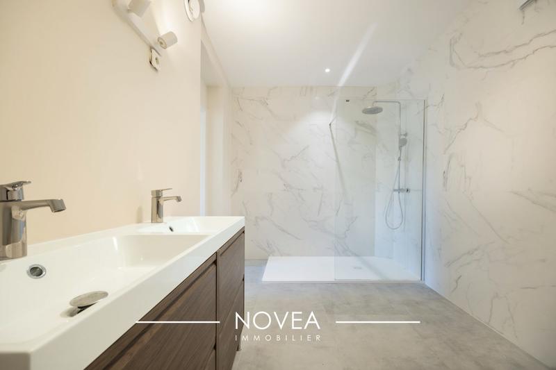 Appartement - 102 m² - 3 pièces