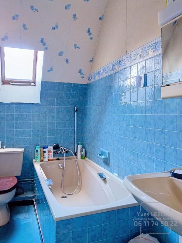 Maison - 135 m² - 13 pièces