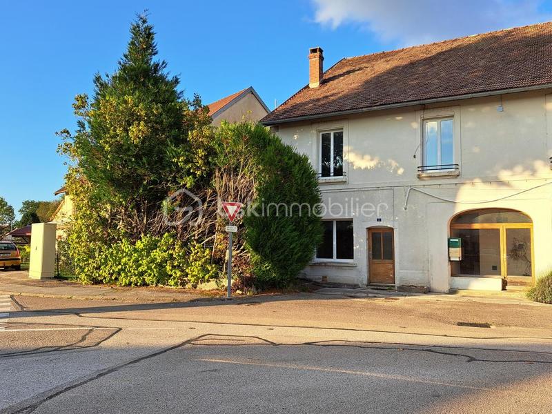 Maison - 170 m² - 10 pièces