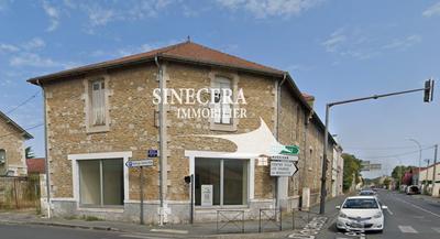 Local commercial - 1 087 m²