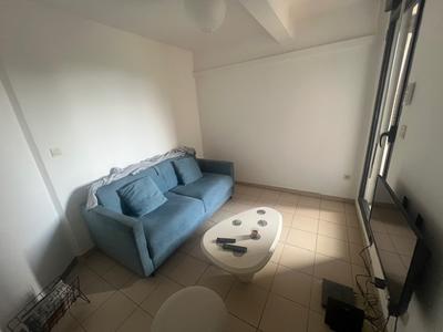 Appartement ancien - 48 m² - 3 pièces