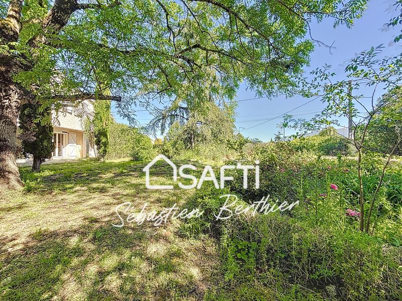 Maison - 180 m² - 6 pièces