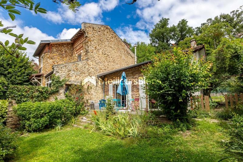 Maison - 190 m² - 8 pièces